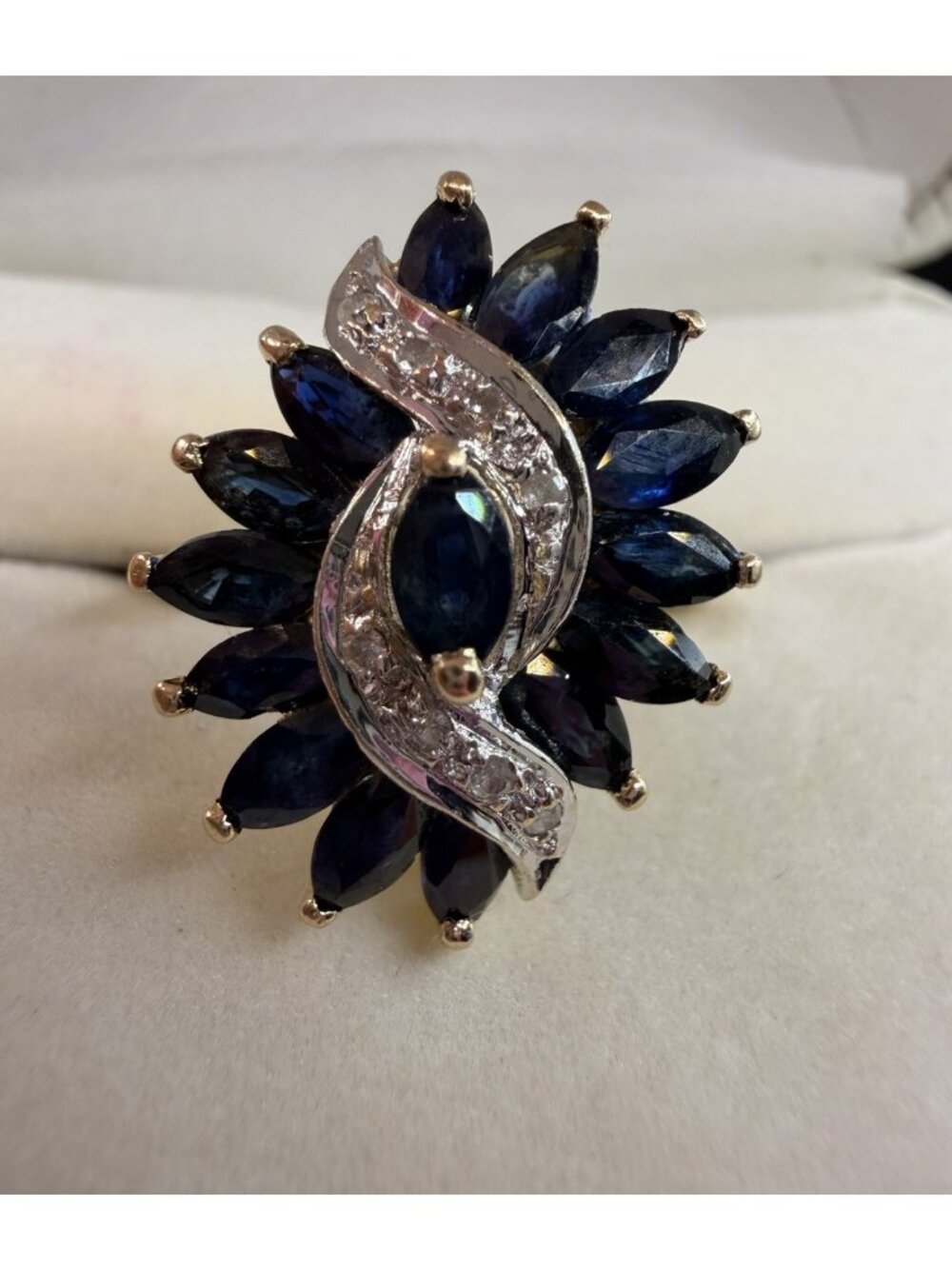 Vintage 14K Yellow Gold Marquise Black Sapphire Cluster Ring Size 7.5 Statement